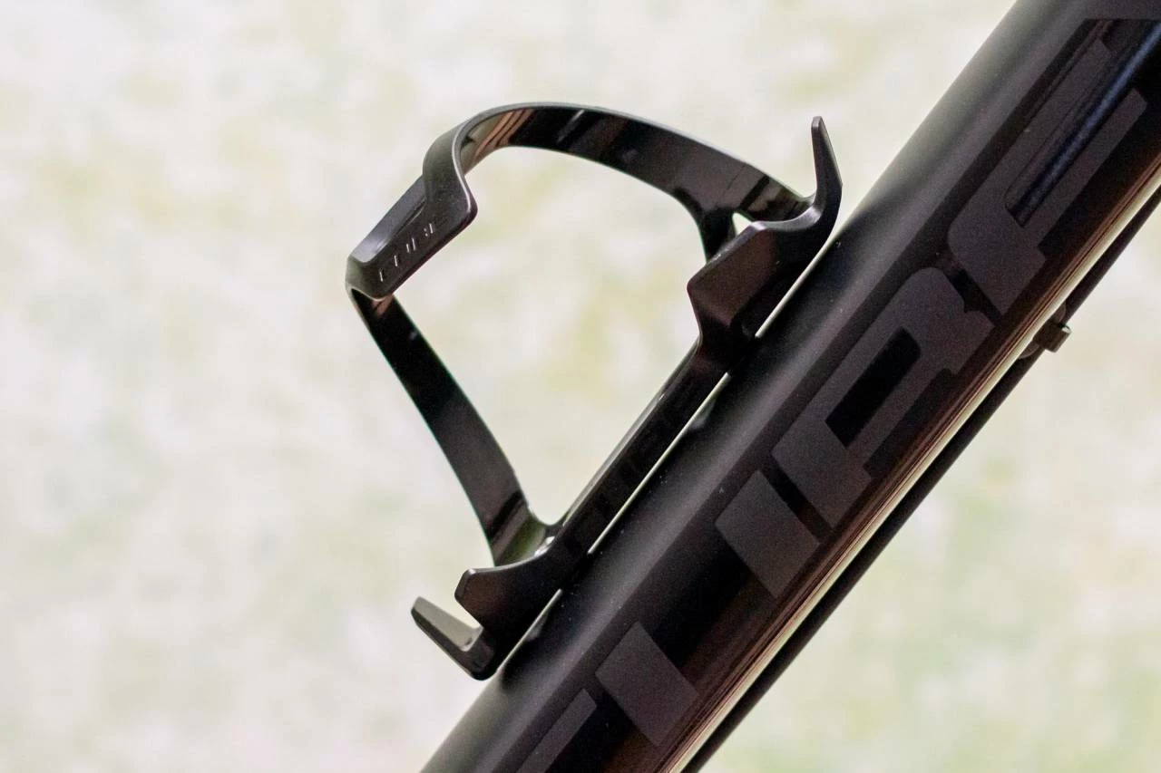 Cube Bottle Cage HPP Sidecage Black N Black - Image 3