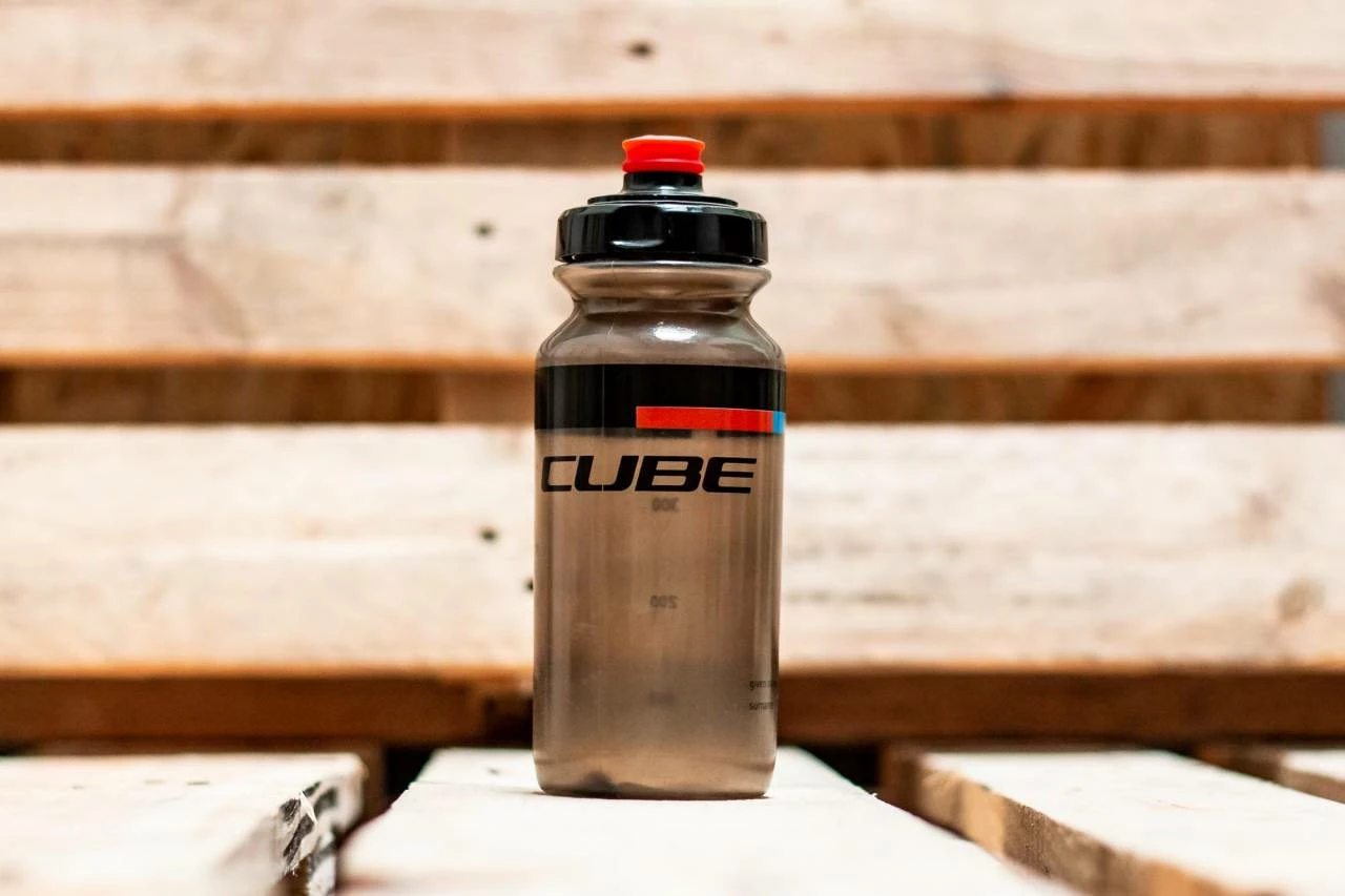 Cube Drinking Bottle 0.5l TEAMLINE Black N Red N Blue - Image 7