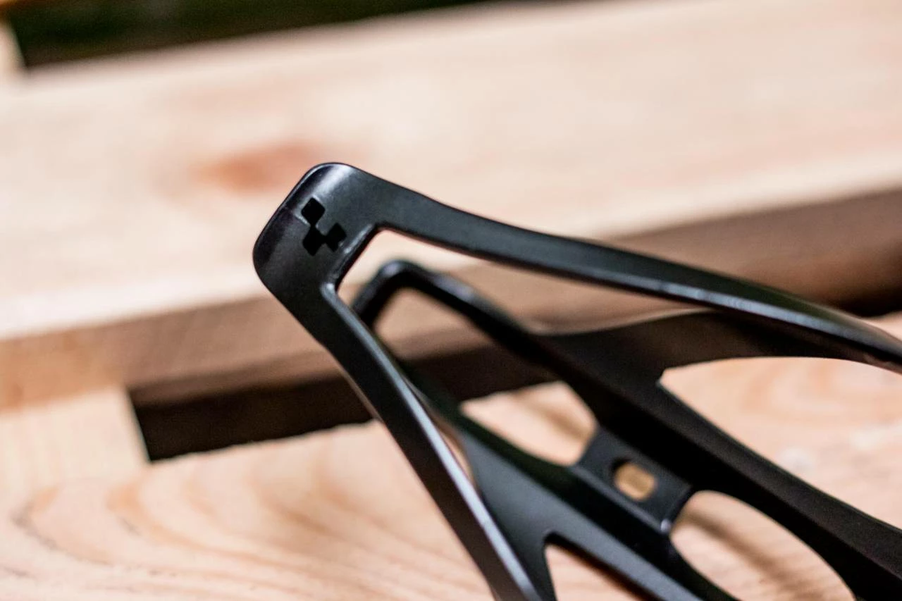 Cube HPP Bottle Cage Matt Irridium N Glossy Black - Image 4