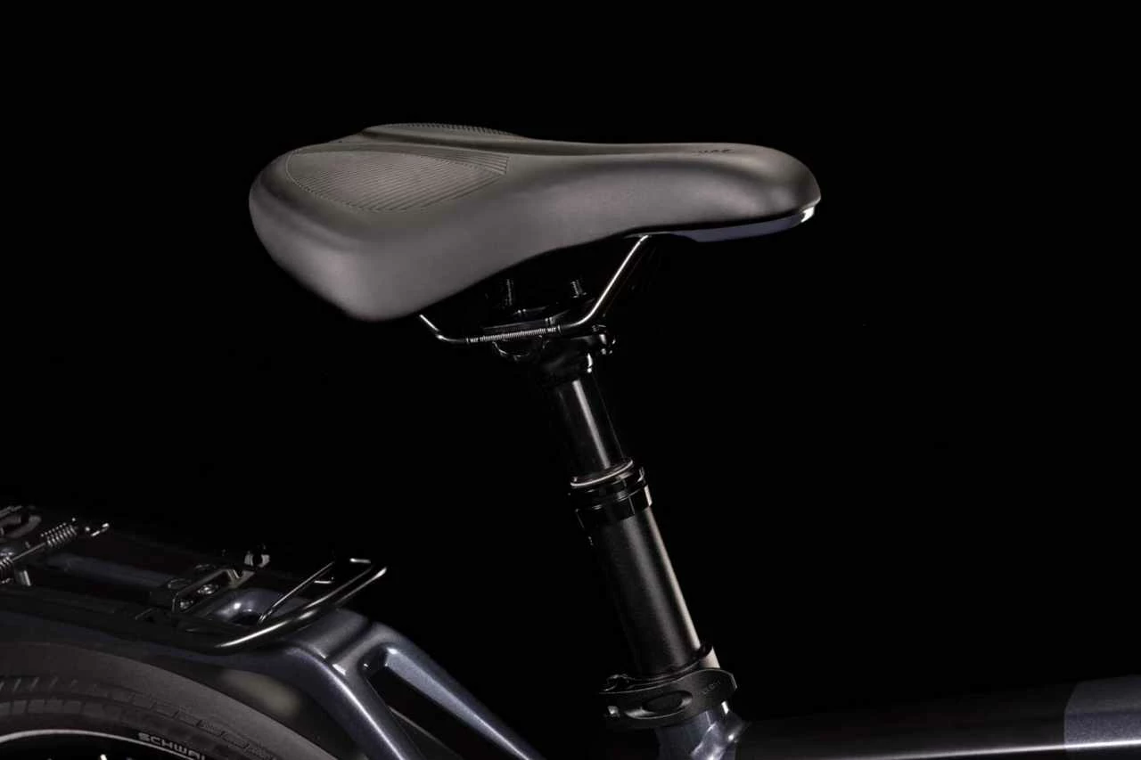 Cube Touring Hybrid Pro 625 Metallicgrey N Black Touring E-Bike Men - Image 5