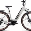 Cube Touring Hybrid Pro 625 Pearlysilver N Black Touring E-Bike Easy Entry