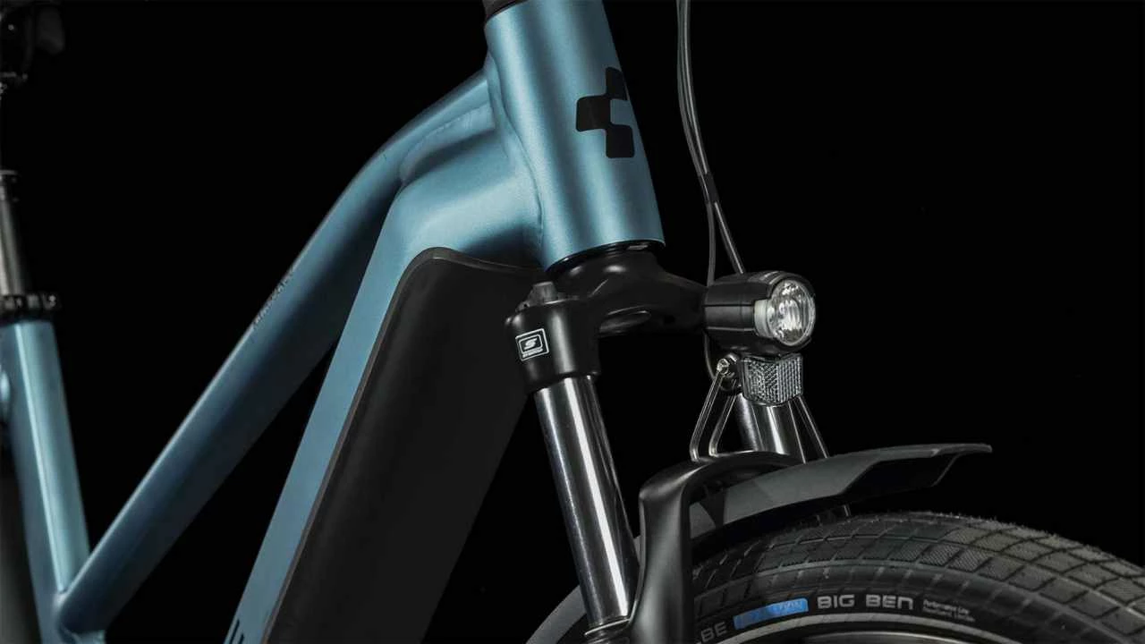 Cube Kathmandu Hybrid ONE 625 Blue N Black Touring E-Bike Women - Image 6