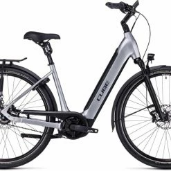 Cube Supreme Hybrid SLX 625 Polarsilver N Black Touring E-Bike Easy Entry