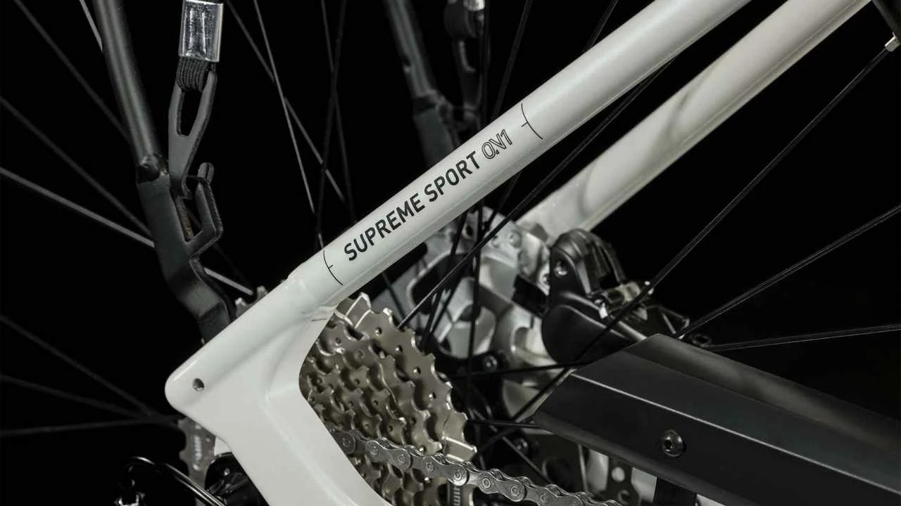 Cube Supreme Sport Hybrid ONE 500 White N Black Touring E-Bike Easy Entry - Image 6