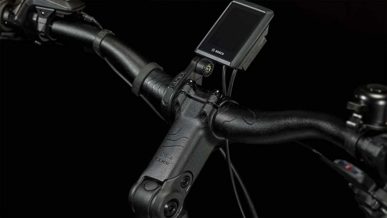 Cube Nuride Hybrid EXC 750 Allroad Polarsilver N Black Touring E-Bike Easy Entry - Image 3