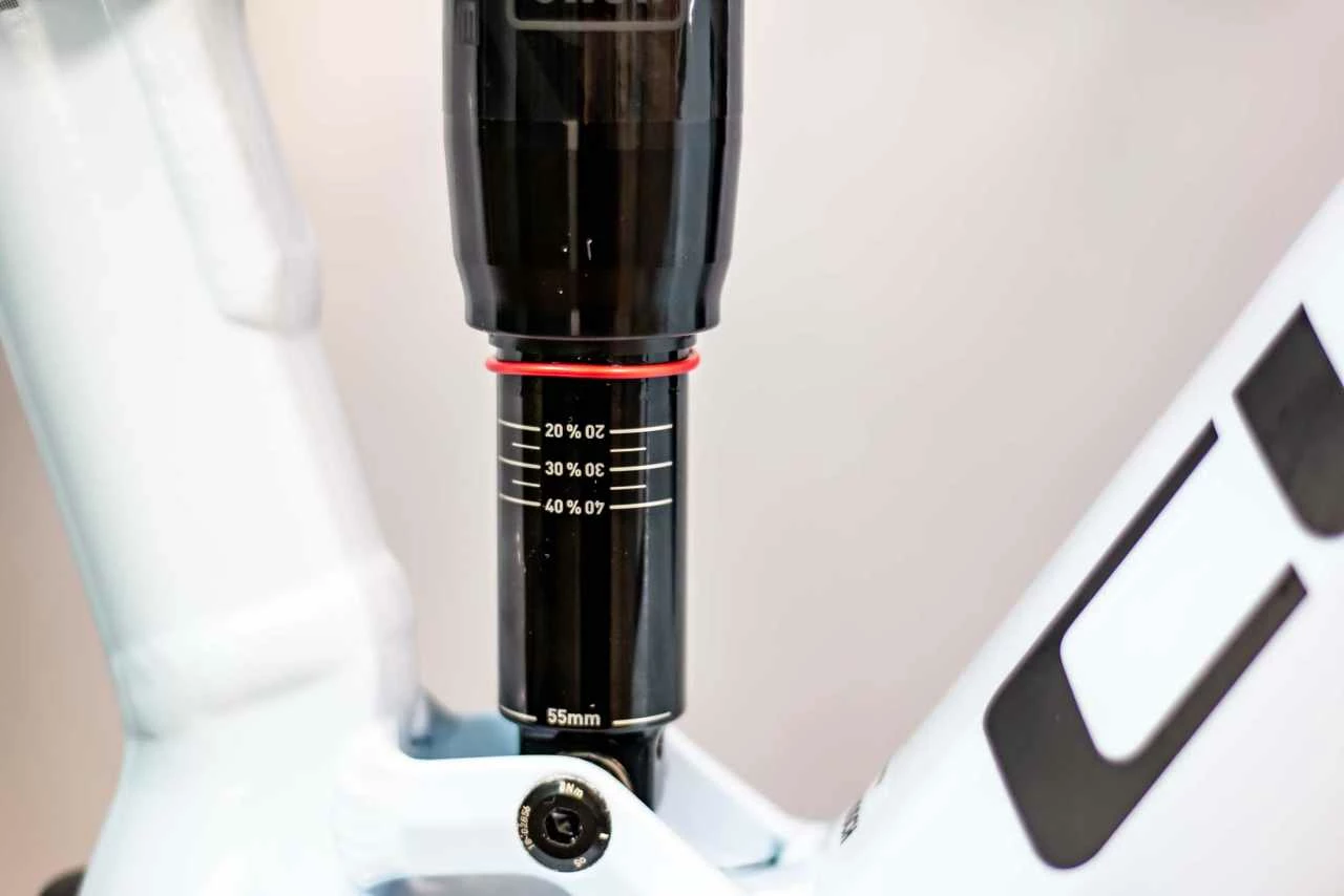 Cube Stereo Hybrid 120 Pro 750 Flashwhite N Black E-Bike Fully Mountainbike - Image 7