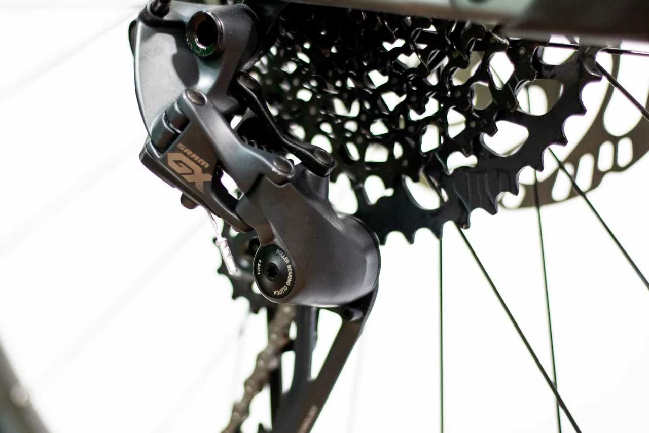 Cube Stereo Hybrid 120 TM 750 Flashgrey N Olive E-Bike Fully Mountainbike - Image 8