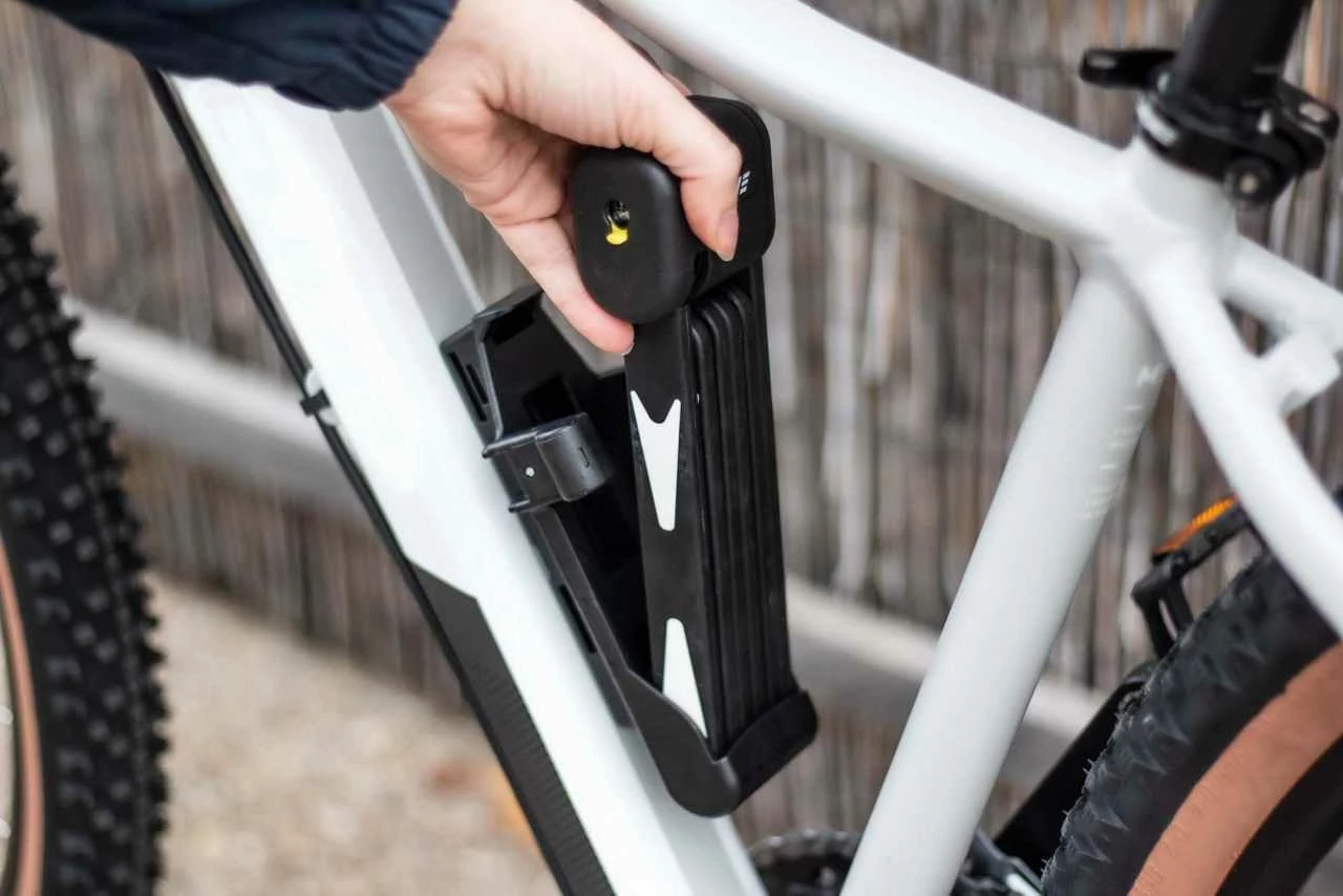 RAVE Folding Lock Ultimate Pro 8 With Key Incl. Holder - Length 95 Cm - Image 8